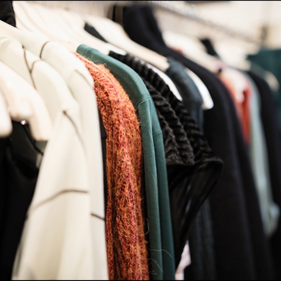 Meet your Posher, clothes - Picture 1 of 1